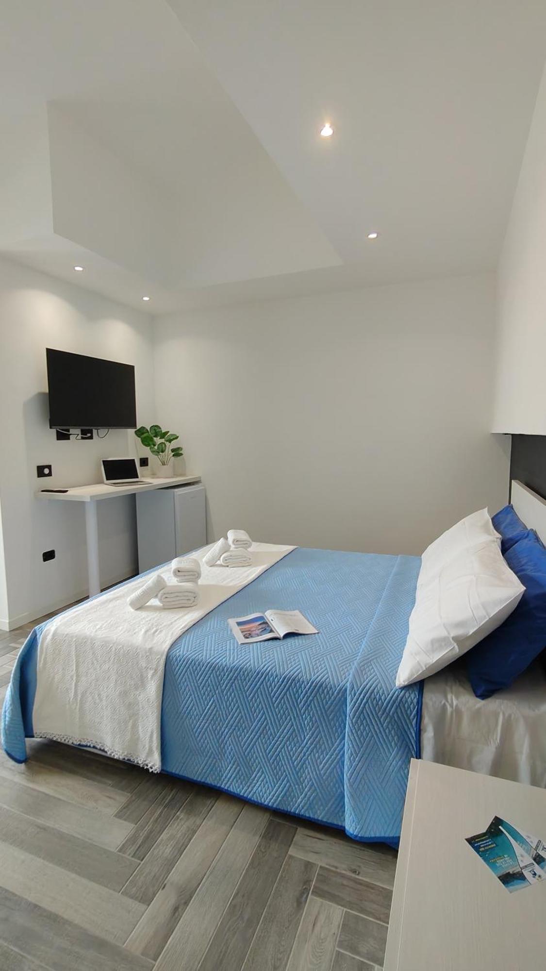 Stanza Idromassaggio 2 Hotell Quartu SantʼElena Eksteriør bilde